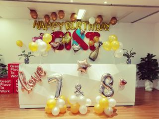 CI&T China office decorated with birthday balloons