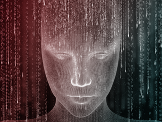 Imagem remetendo intelig&ecirc;ncia artificial com c&oacute;digos e silhueta de rosto