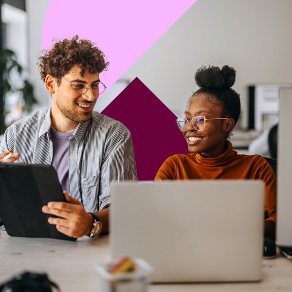 Agile tem working together at office