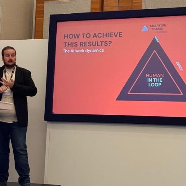 Rodrigo Stefani on stage at Gartner