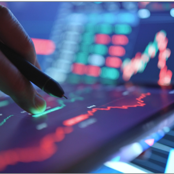 IA amplia o negócio com algoritmo de tecnologia financeira investindo seguro investir no mercado de ações em dinheiro digital