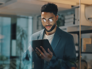 Header Eliminating Silos and Streamlining Workflows in Healthcare