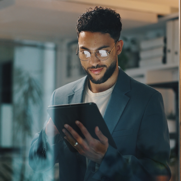 Header Eliminating Silos and Streamlining Workflows in Healthcare